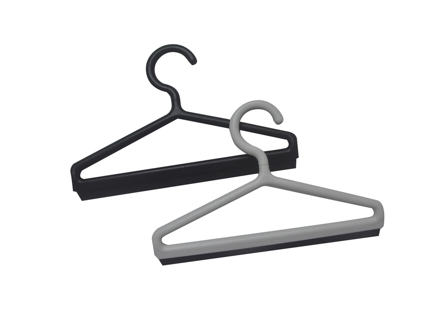 TPE gainmoldeatutako piezen akabera distiratsua mate bihurtu al daiteke postprozesamenduaren bidez? TPE gainmoldeatutako piezen akabera distiratsua mate bihurtu al daiteke postprozesamenduaren bidez?