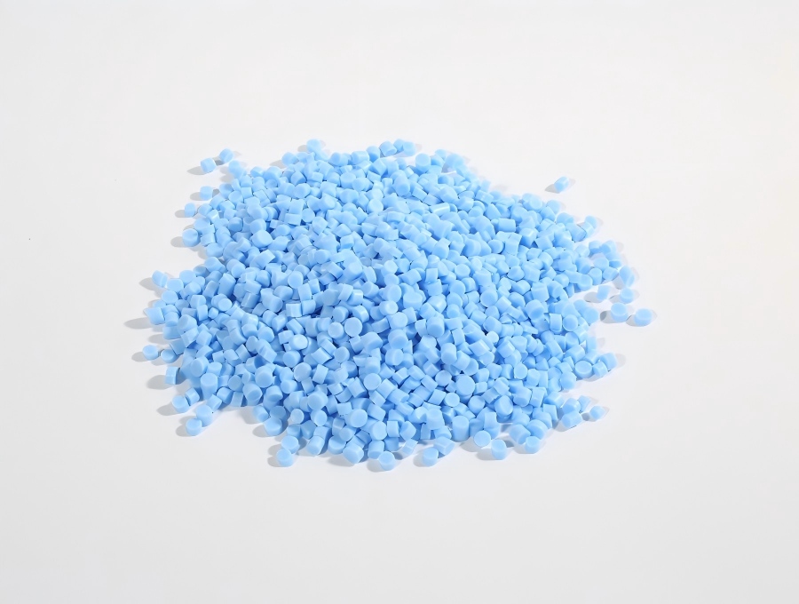 Injekzio bidez moldatutako TPE material produktuen gainazala zuri bihurtzen da - moldearen arazoa al da lehengaia?